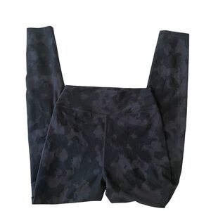 White fox activewear leggings